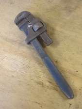 Record 12” Stilsons.