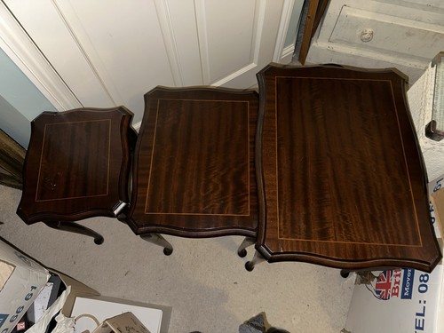 Mahogany queen anne style - mahogany,