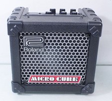 ROLAND Micro Cube Guitar / Mic