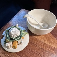 Vintage Majolica Style