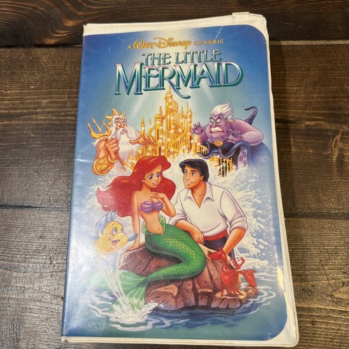 Vtg walt disney classic - vtg,