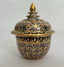 Thai Benjarong Porcelain