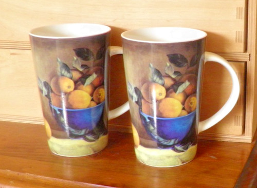 Fine bone china coffee mugs - 2x,
