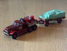 Atlas Editions OO Gauge - Diamond T Truck and Load Charles Thurston's Amusements