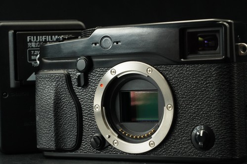 Fujifilm pro1 mirrorless - fujifilm, x-pro1