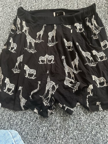 Black safari animal print - tu,