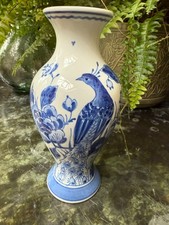 Rare and Authentic Royal Delft Vase 1979 Hand Painted Dutch Blue inc certificate