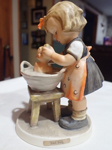 Hummel goebel doll - “doll, bath”
