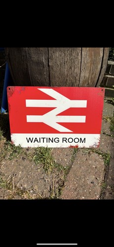 Railway station waiting room - railway,
