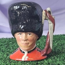 **RARE/VINTAGE**  Royal Doulton Character Jugs  **The Guardsman**  D6772 (Mini)