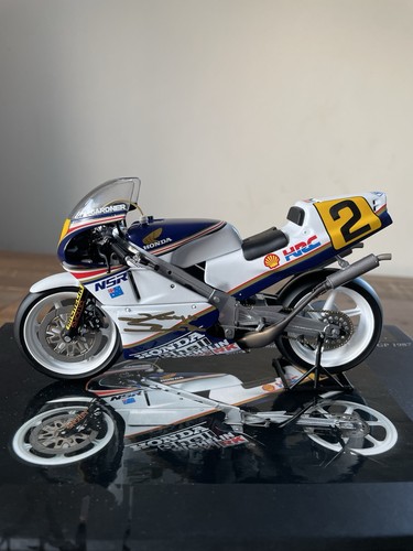 Wayne gardner 1987 honda - wayne,