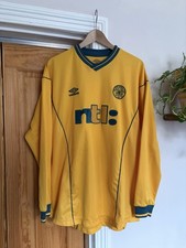Vintage 2000-2002  Umbro