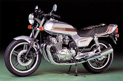 Tamiya 14006 honda cb750f - tamiya,