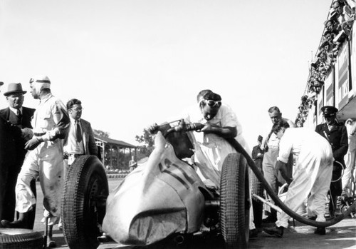 Rudolf caracciola talks max - caracciola, to