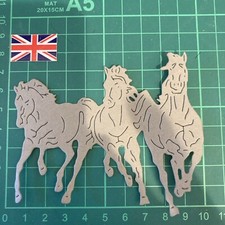 3 Wild Horses metal cutting