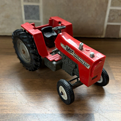 Britains massey ferguson 32 - massey, 1/32