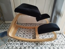 Ergonomic Cushioned Kneeling Chair - Excellent Condition