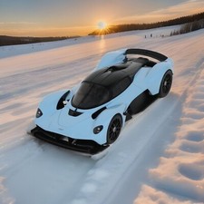 Aston Martin Valkyrie in Gulf Blue Year 2023 GT Spirit Resin Supercar 1/18 GT915