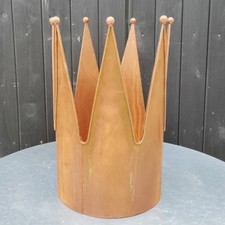 Large Rusty Wrought Iron Tall Crown Garden Ornament Decoration Planter Outdoor