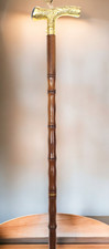 Unique Handle Walking Stick