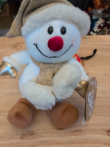Chilly and friends snowman - chilly,