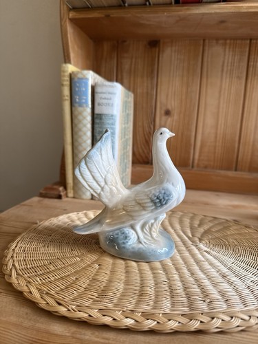 Vintage porcelain dove bird - porcelain,