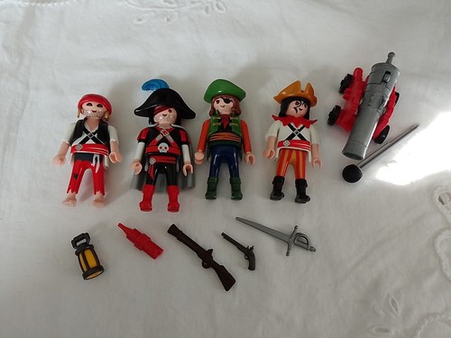 Vintage playmobil pirates 4 - vintage,