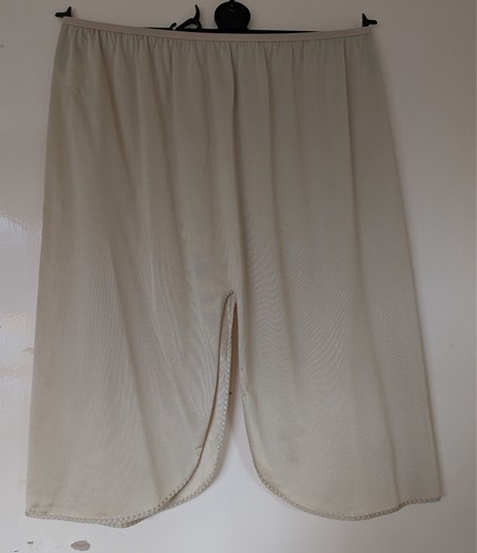Vintage michael beige silky - michael,