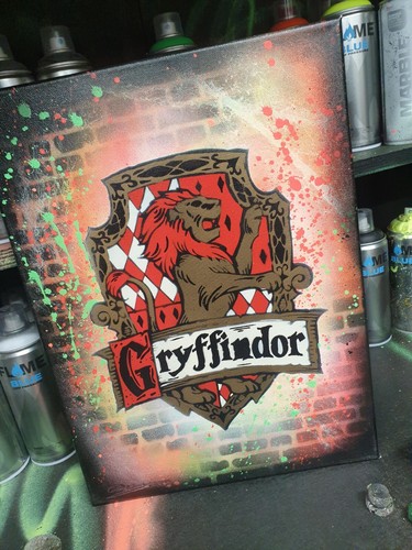 Harry potter house spraypaint - harry,