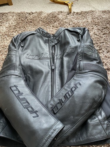 Triumph leather looks like - looks,