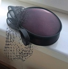 Stunning Vintage 1980’s Pill