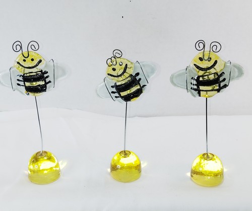 Bumble bee place - 3, card