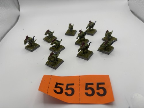 Lizardmen skinks with bows - lizardmen,