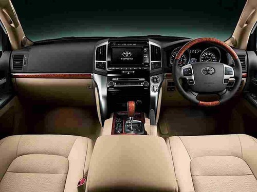 Toyota land cruiser 200 - land,