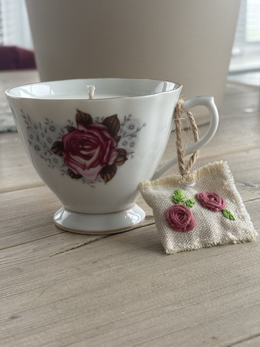 Rose tea cup soy wax - rose,