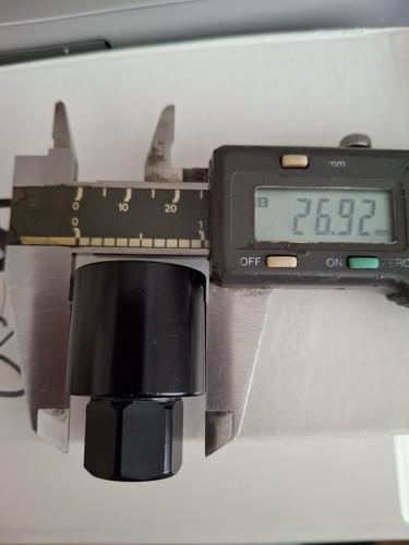 Locking wheel nut - locking,