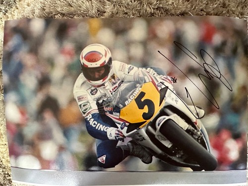 Wayne gardner hand signed - gardner,