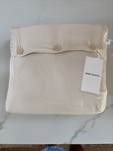 Nwt cozy earth - cozy,