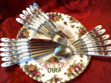 18 Pcs Cutlery Set Good match for Old Country Roses tableware  NEW IN WRAPPINGS