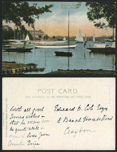 Oulton broad old postcard - broad,