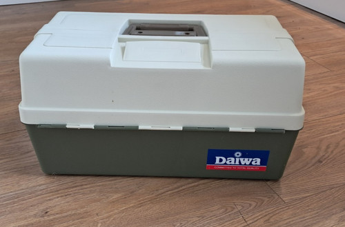 Vintage daiwa tackle box - daiwa,