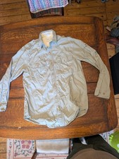 Orvis Safari Grey Men's Shirt Size Medium Long Sleeve Button Up