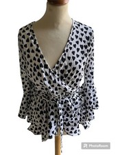 Lucy’s Boutique – Ladies White/Black Top – Brand-New Size 12