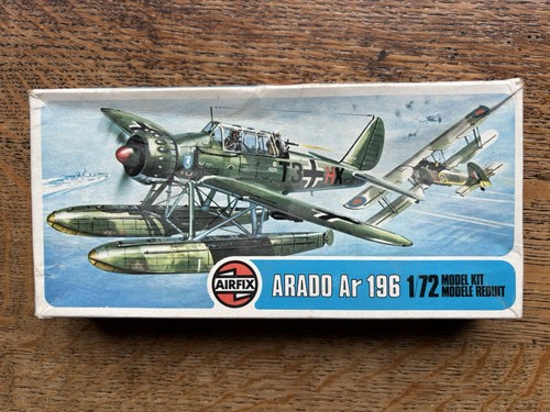 Airfix 02019 0 - 1:72,, arado