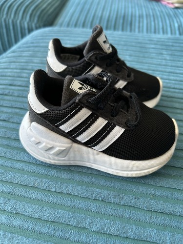 Infant adidas trainers size - infant,