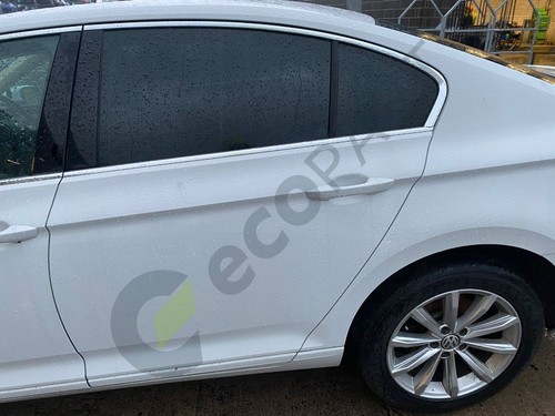 Volkswagen passat mk7 door - volkswagen,