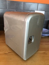 Mini Fridge - Cooler/Warmer -