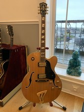 Washburn J-65 Montgomery 1997