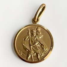 Unoaerre 9ct Gold St