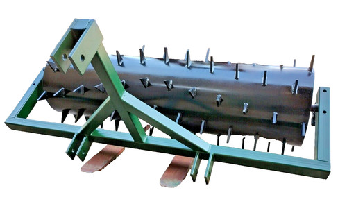 Spiked aerator pecker - spiked,